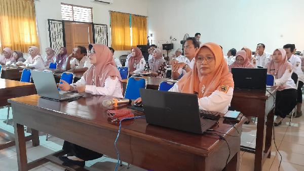 Komunitas Belajar SMA Negeri 1 Bodeh Gelar Workshop Pembelajaran yang Berpihak kepada Murid