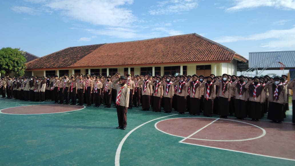 upacara hari pramuka di sma negeri 1 bodeh
